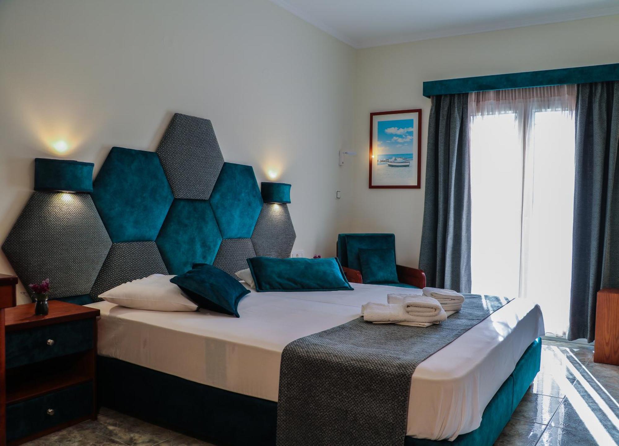Hotel Dionysis Studios Adamantas  Екстериор снимка