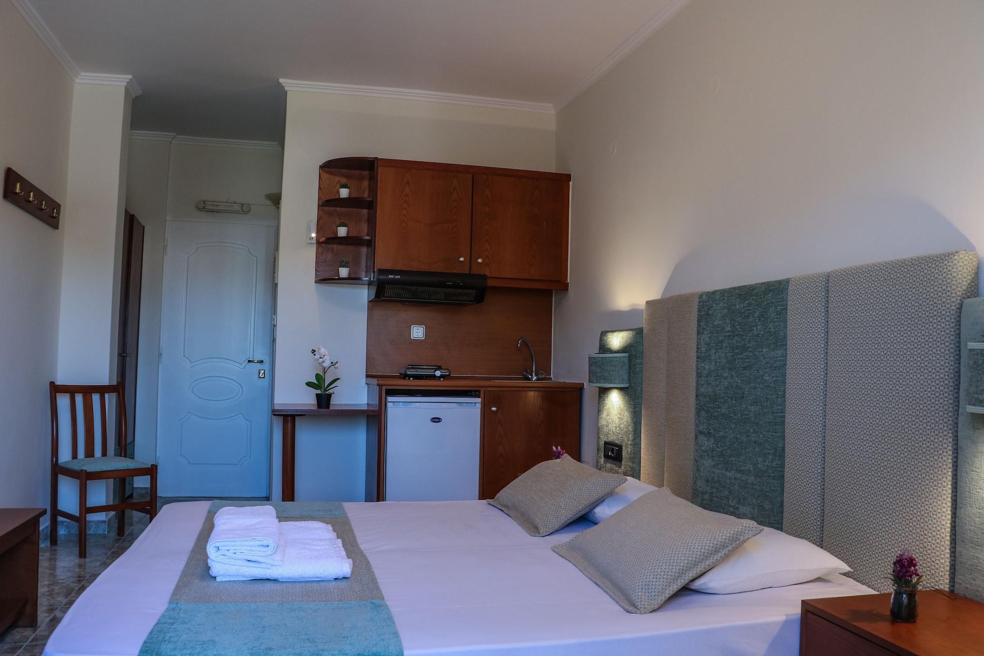 Hotel Dionysis Studios Adamantas  Екстериор снимка