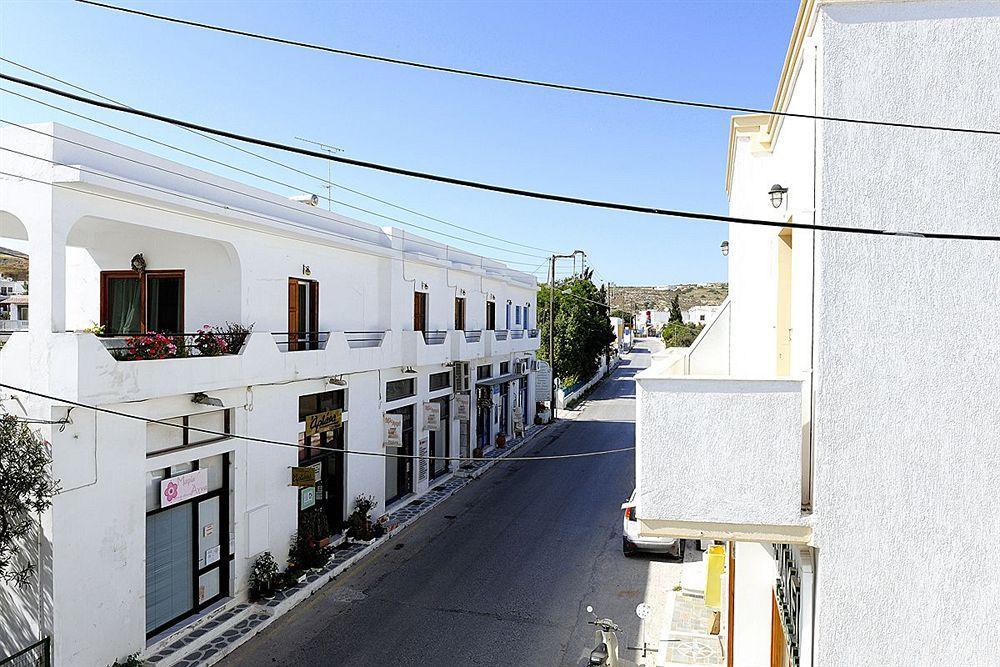Hotel Dionysis Studios Adamantas  Екстериор снимка