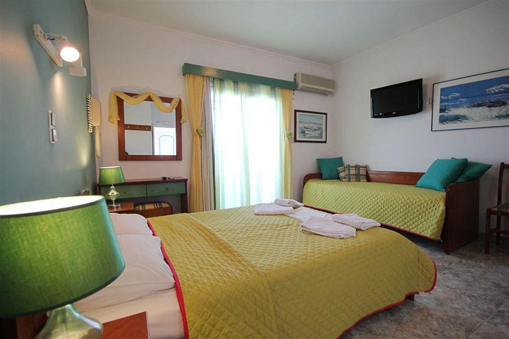 Hotel Dionysis Studios Adamantas  Екстериор снимка